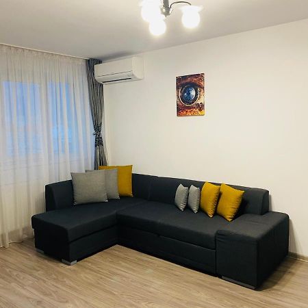 Apartament Cristina ブカレスト エクステリア 写真