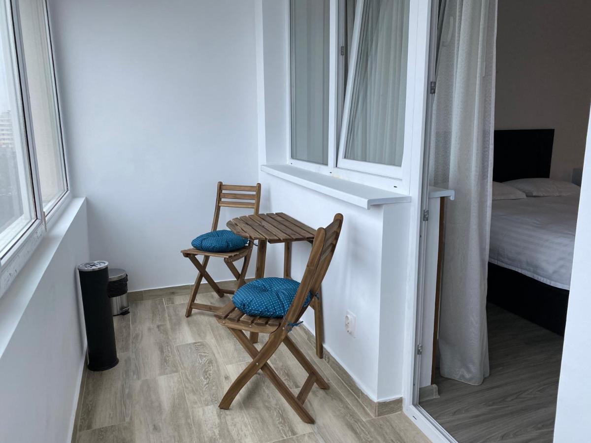Apartament Cristina ブカレスト エクステリア 写真
