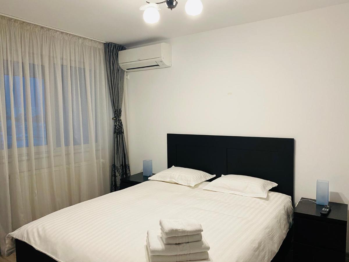 Apartament Cristina ブカレスト エクステリア 写真