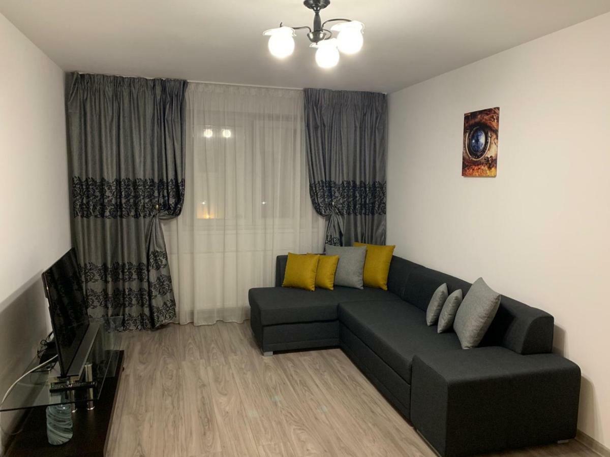 Apartament Cristina ブカレスト エクステリア 写真