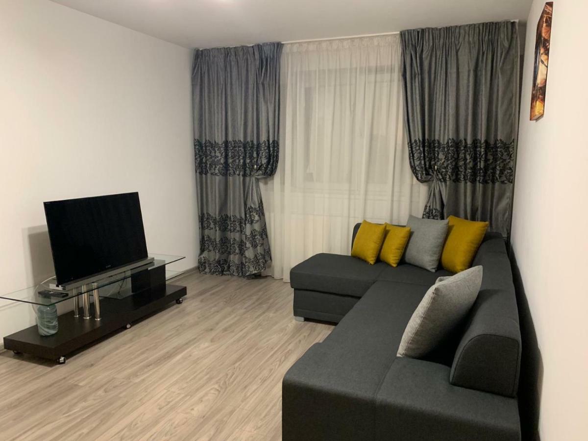 Apartament Cristina ブカレスト エクステリア 写真