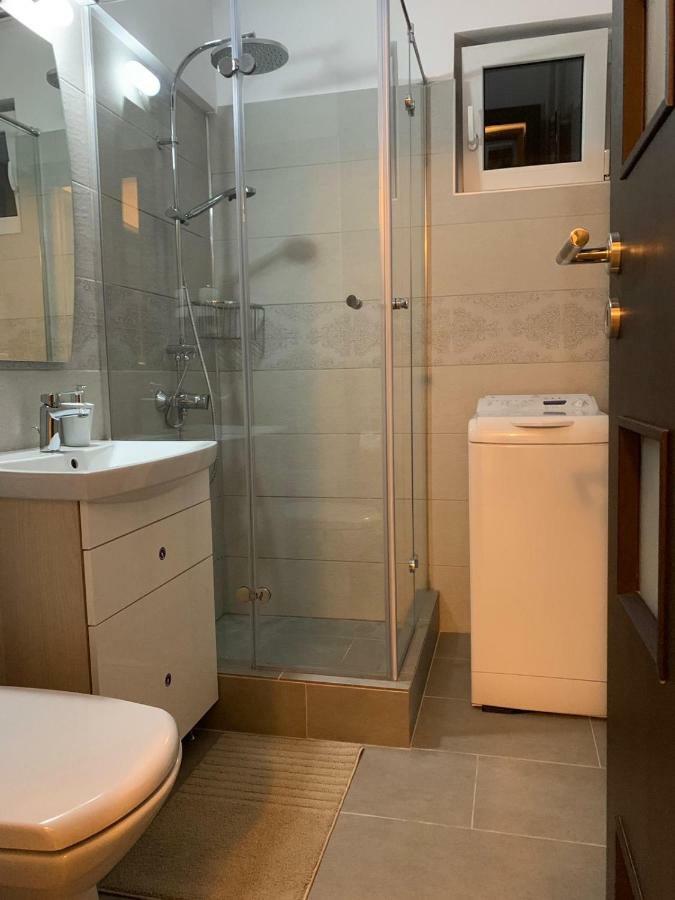 Apartament Cristina ブカレスト エクステリア 写真